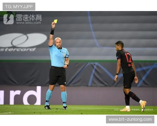 亚博足球：足球比赛中的常见规则与裁判判罚解析